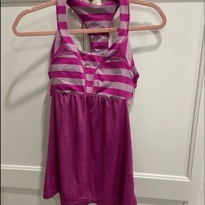 Lululemon 2-IN-RUN tank Size 8